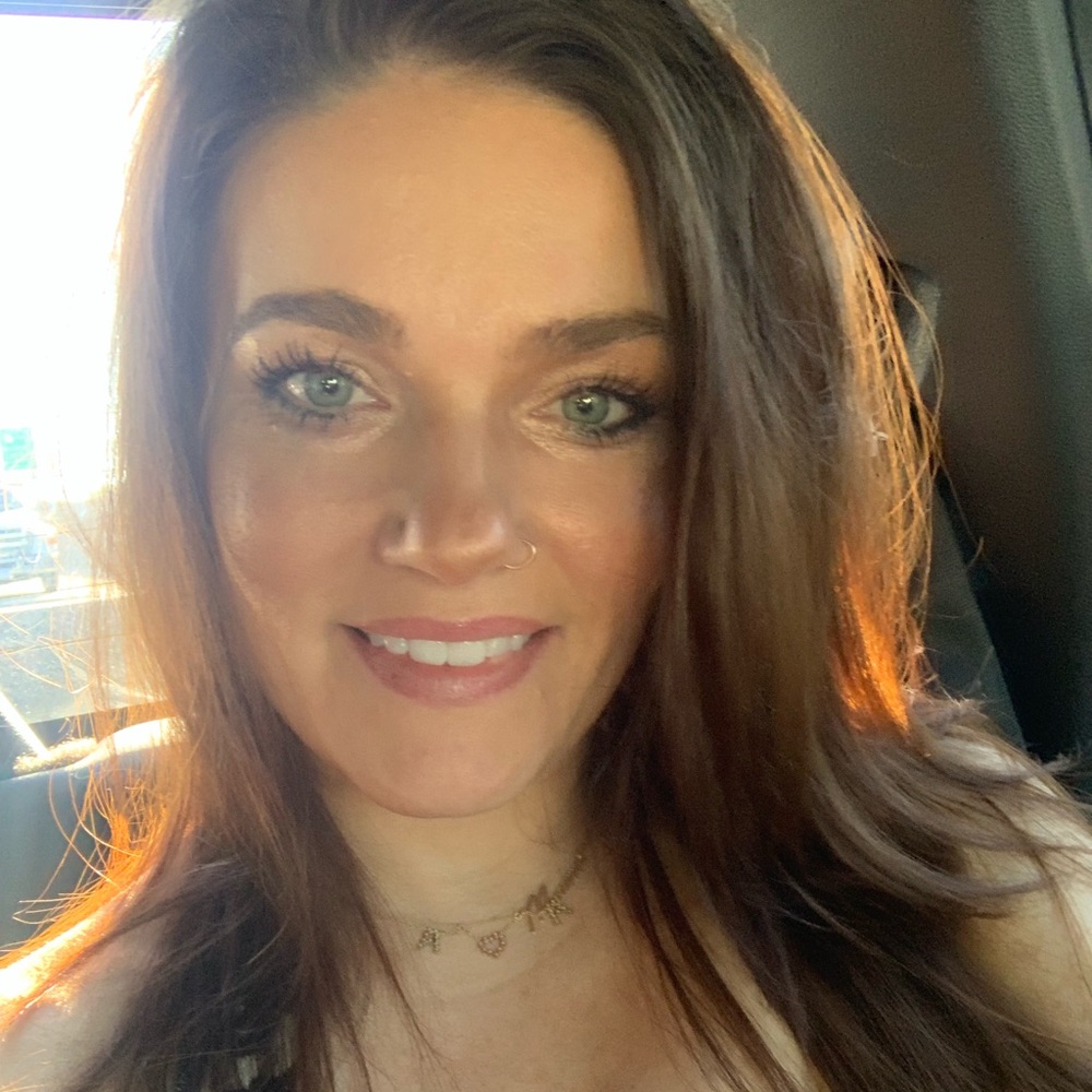 Meet your Posher, Amber